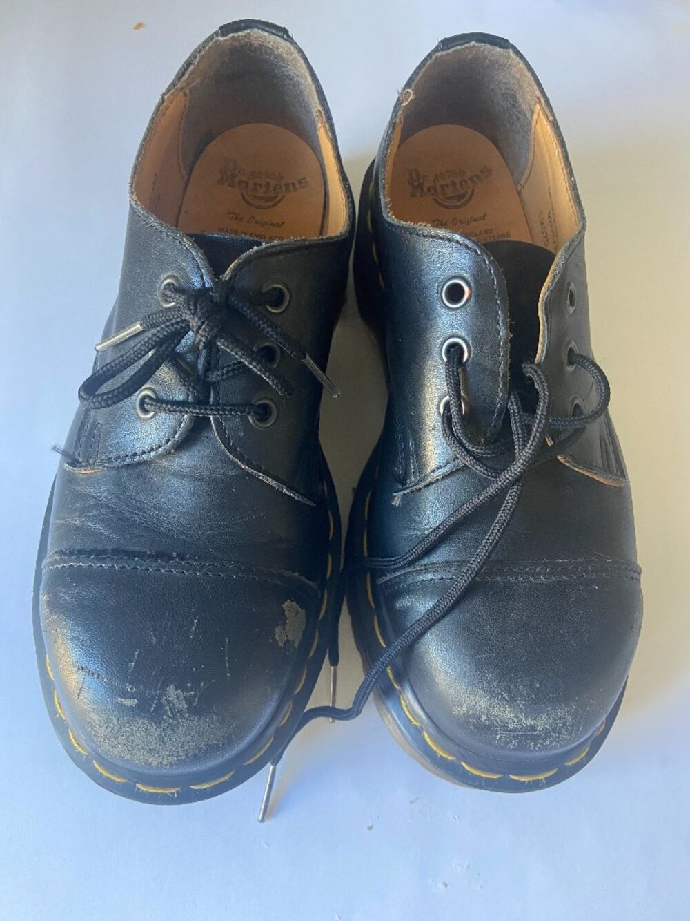 Dr Martens Women's Uk 4/Women's US 6/ Men's 5-Unisex Steel Toe Blk Leather Shoes